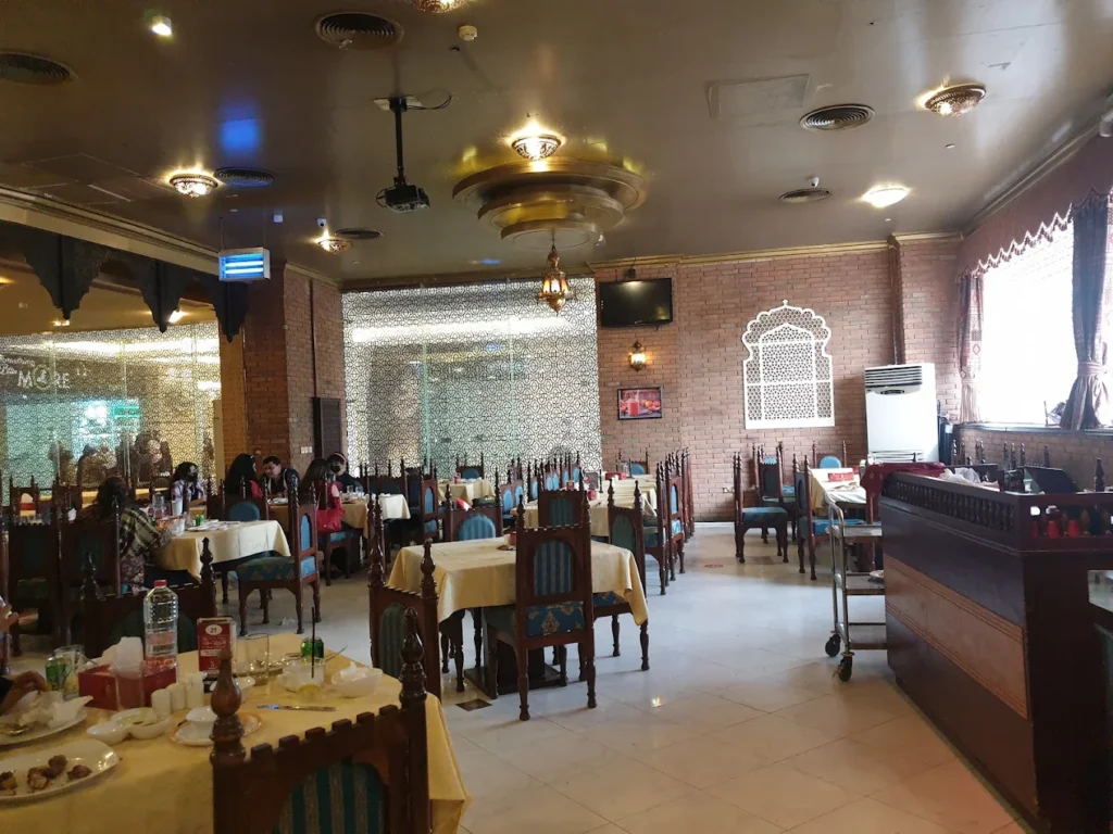 Lal qila pakistani restaurants in dubai