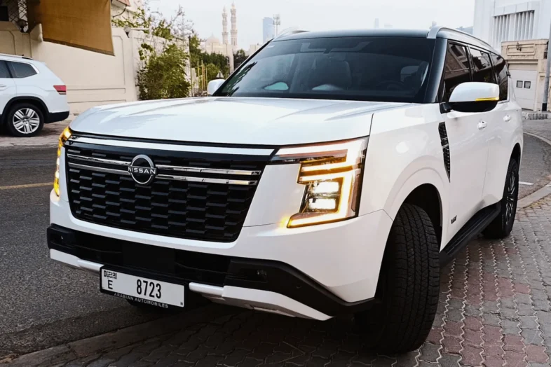 Newnissanpatrolforrentdubaiatproxluxuryrentalsdowntown