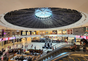 Dubai marina mall & shopping