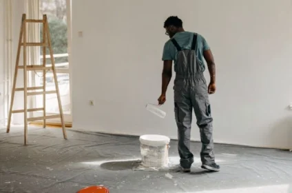 Home painting dubai by professional painters dubai adding art and elegance to every space.