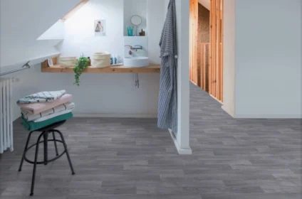 Pvc flooring in classic wood grey