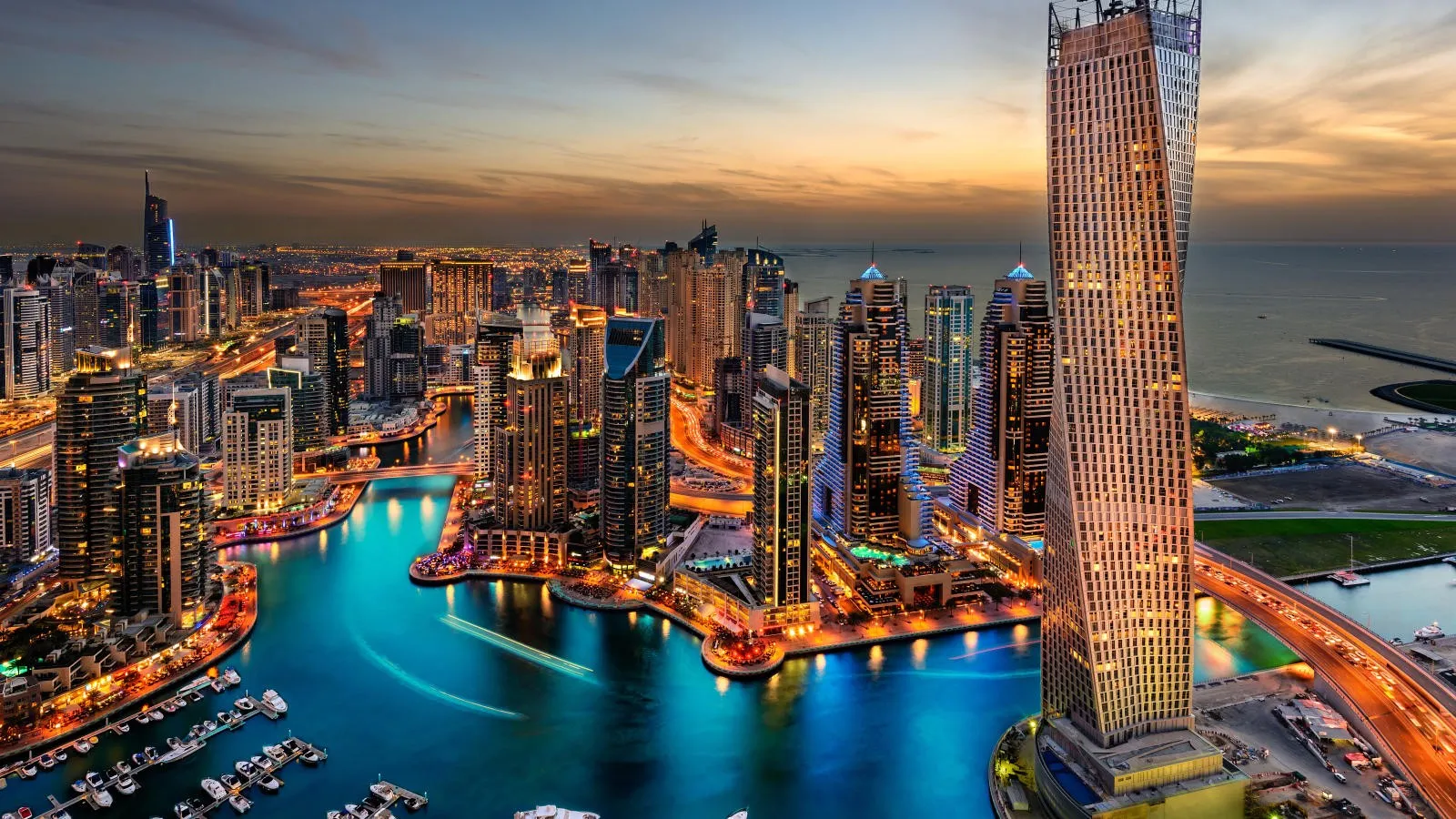 Dubai Marina Guide: Shopping, Hotels, Restaurants & Attractions