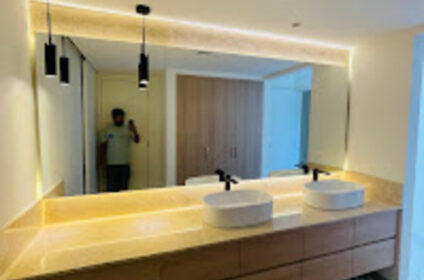 UAE Glass and Mirror