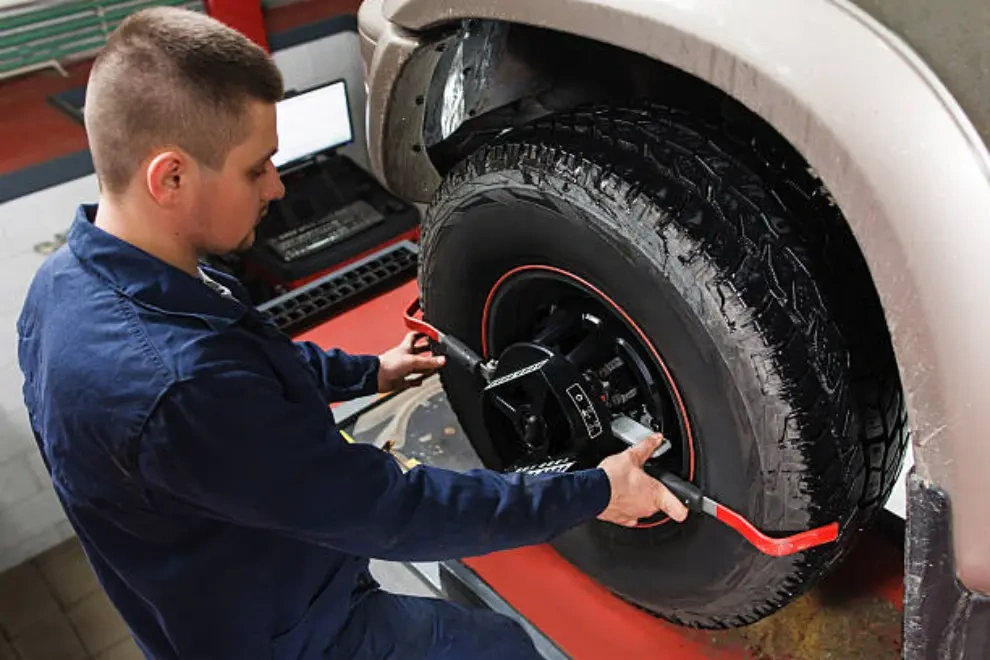 Dubai Electronic Wheel Balance