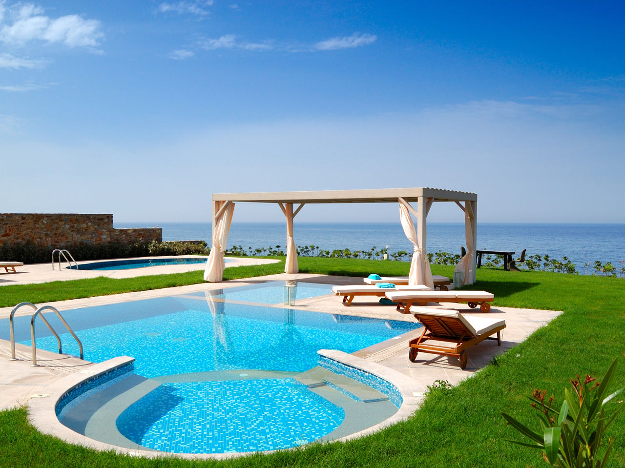 pool service provider